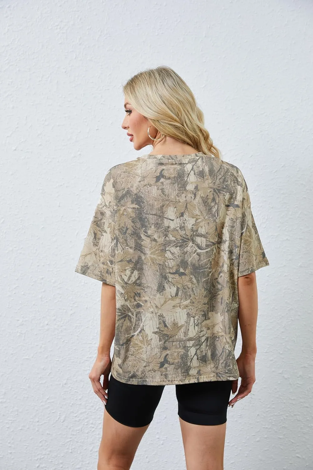 Camo Shirt for Women Mens Maple Leaf Print Short Sleeve Crewneck T-Shirts Summer Oversized Tee Shirts Streetwear