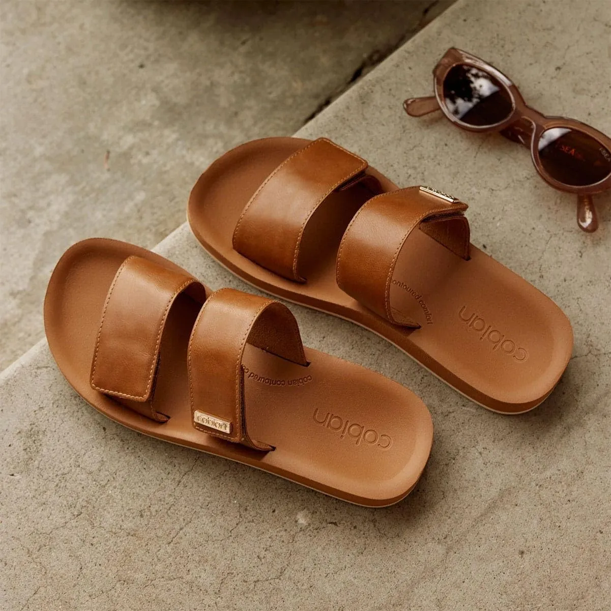 Cobian Women's Dana Rise Synthetic Leather Strap Slides Sandals