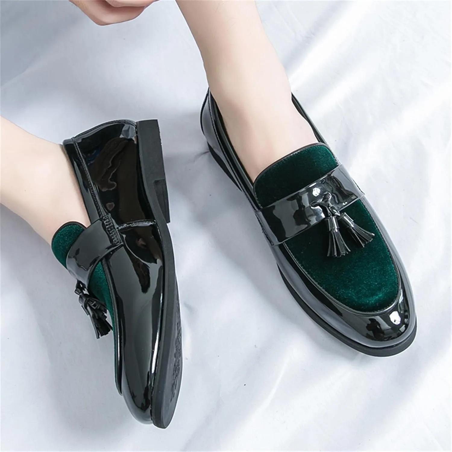 FOTN Mens Patent Leather Slip On Tassels Penny Loafers Luxury Two Tone Suede Dress Smoking Shoes for Business Party Wedding