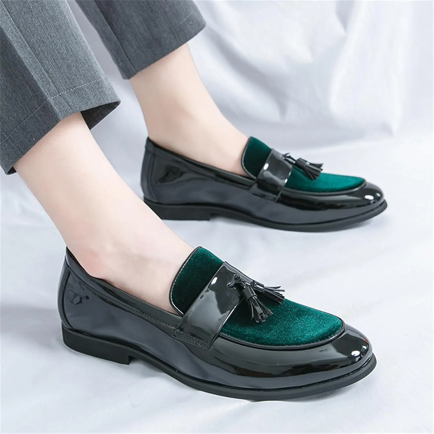 FOTN Mens Patent Leather Slip On Tassels Penny Loafers Luxury Two Tone Suede Dress Smoking Shoes for Business Party Wedding