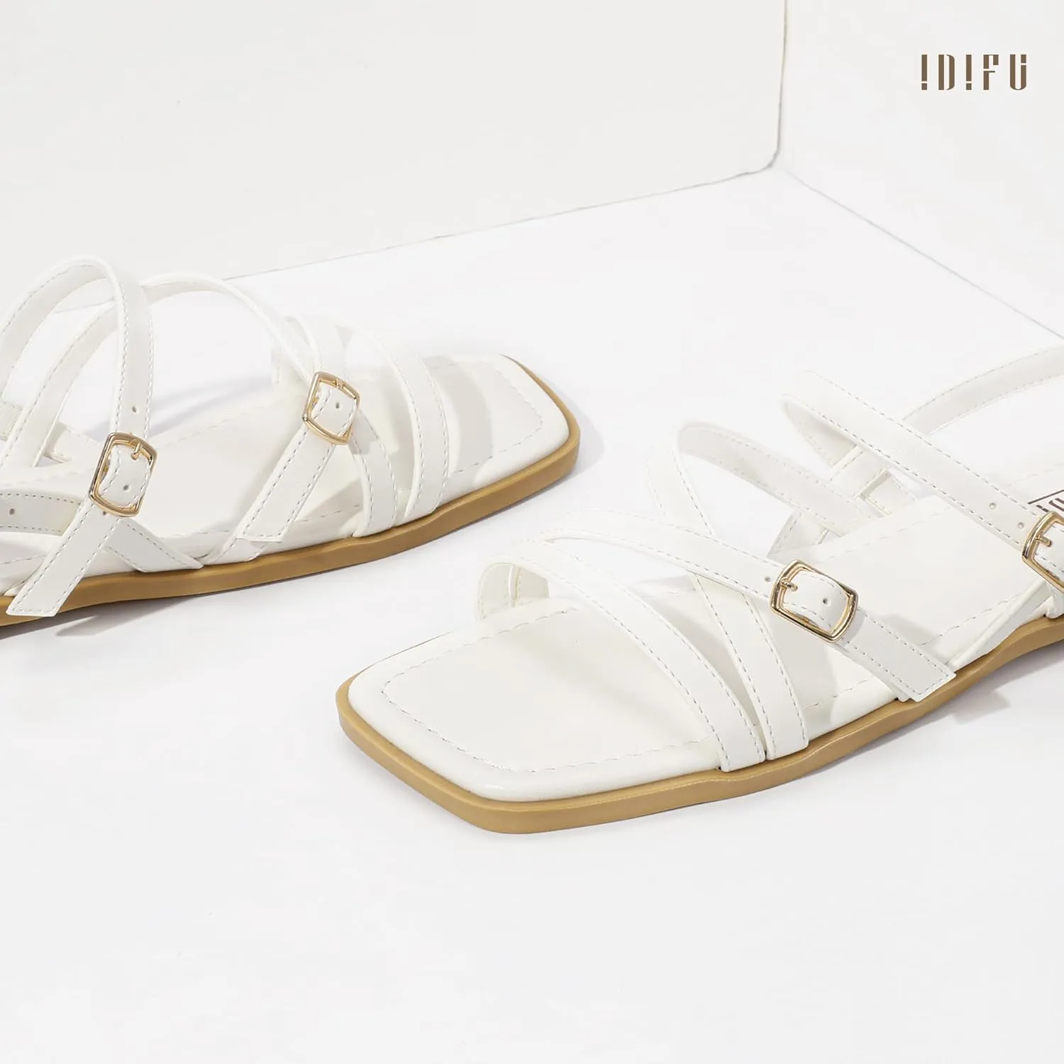 IDIFU Women's Strappy Sandals Square Open Toe Flats Sandals Gladiator Slingback Ankle Strap with Back Strap Summer Wedding Prom Work Party Comfortable Trendy Fashion Casual Dress Shoes