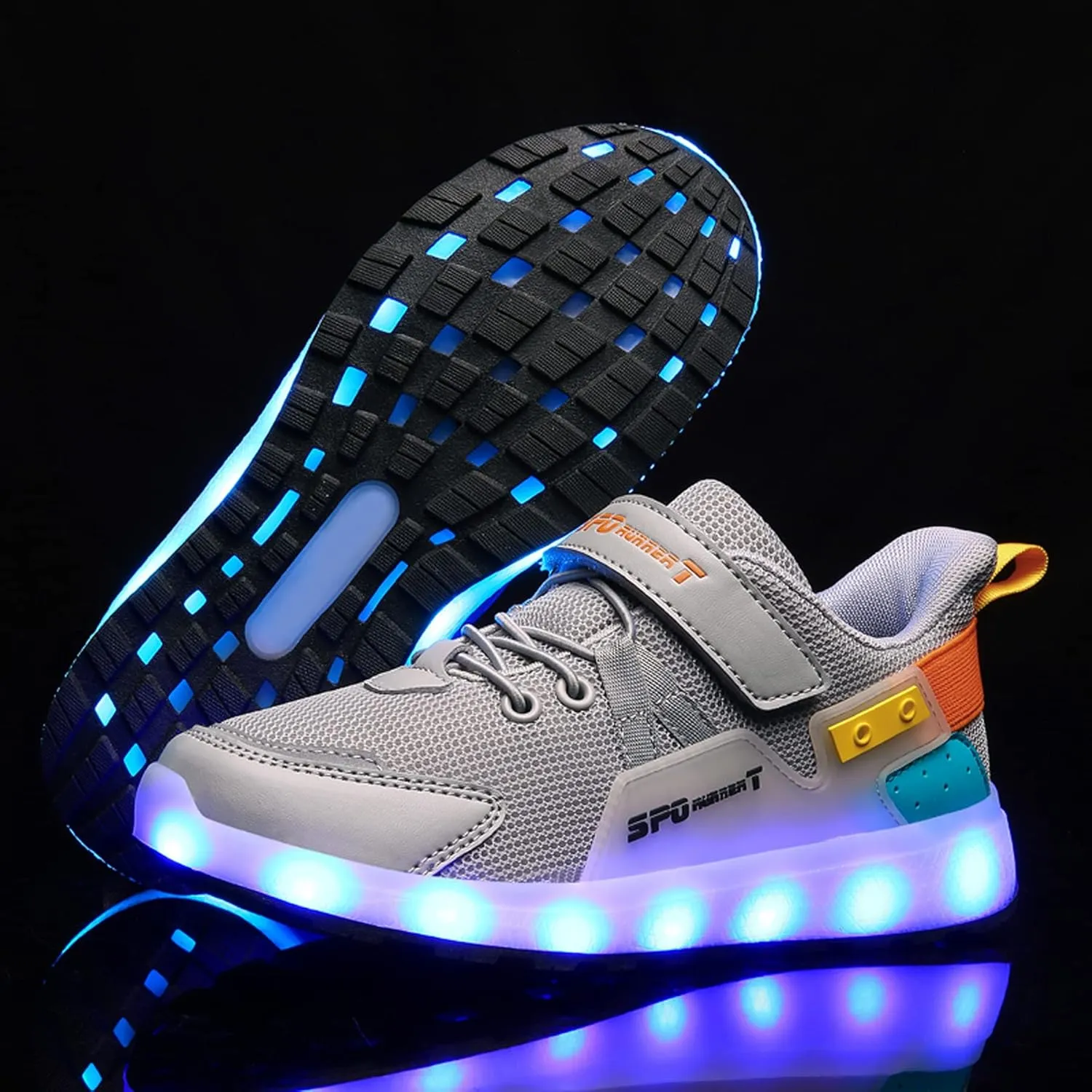 Kids LED Light Up Shoes Shiny Low-Top Sneakers for Boys and Girls Child Unisex