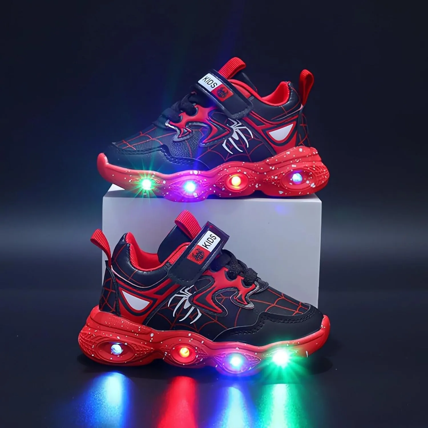 Kids Light Up Shoes Toddler Boys Girls LED Luminous Running Trainers Cartoon Mesh Breathable Sports and Walking Sneaker