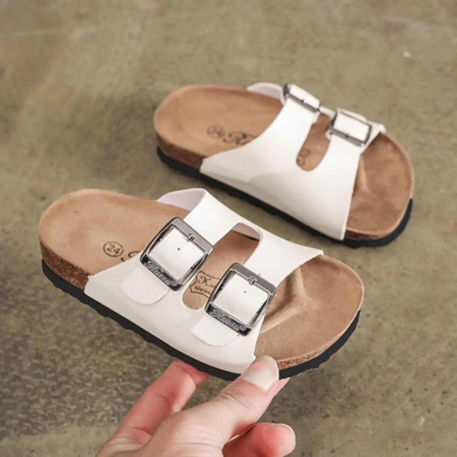 Kids Sandals Boys Girls Slide Summer Non-slip Cork Sandals Toddler Casual Summer Beach Slippers with Adjustable Strap