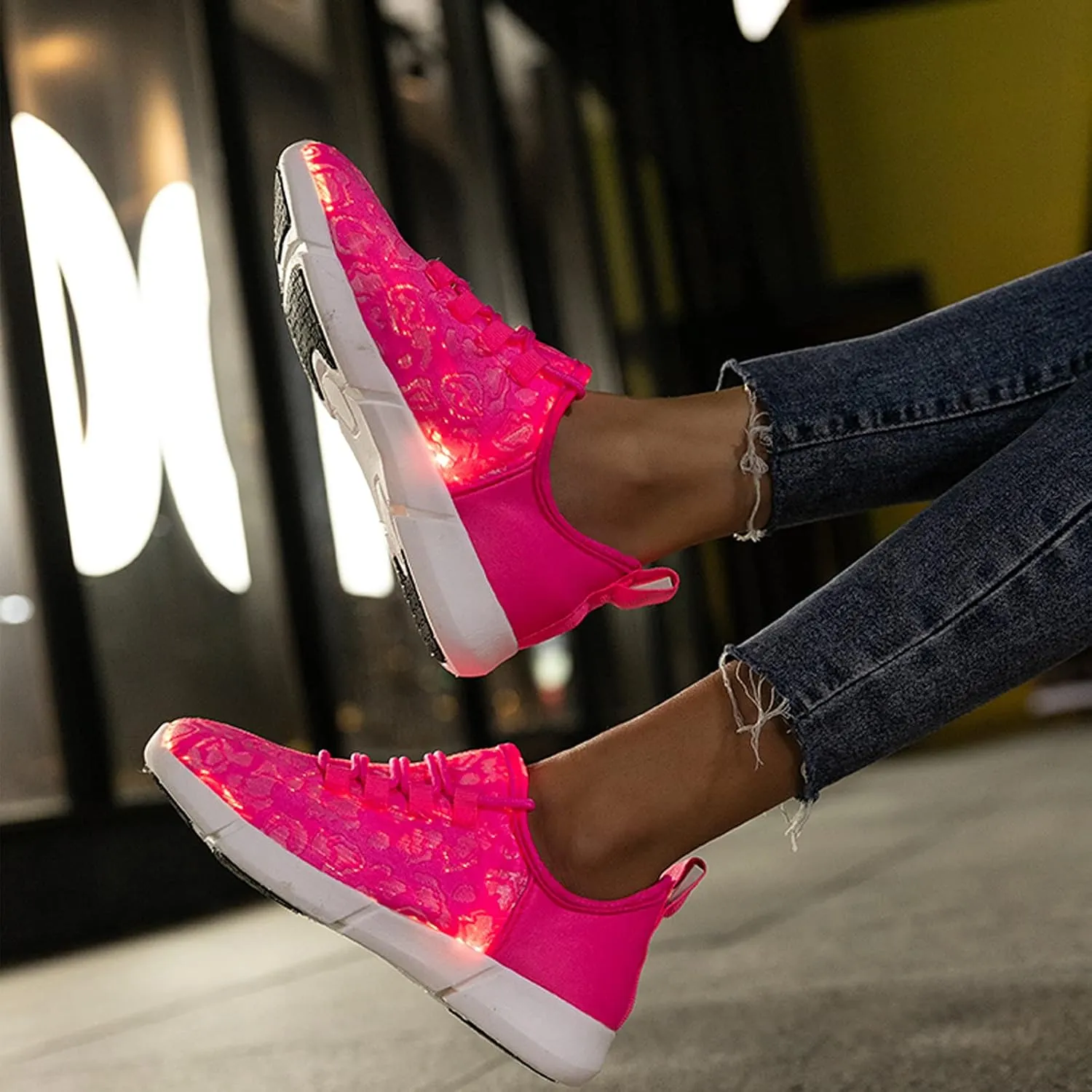 LED Fiber Optic Shoes Light Up Sneakers for Women Men Luminous Trainers Flashing Sneakers for Festivals, Christmas, Halloween, New Year Party with USB Charging, White