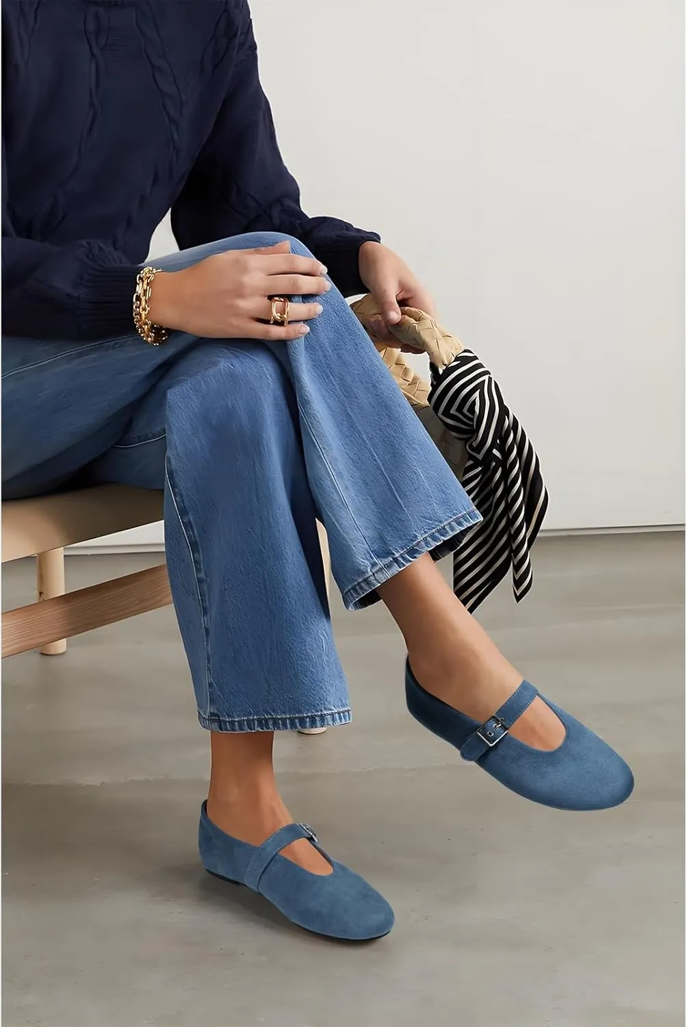 Mary Jane Shoes Women Ballet Flats with Buckle Strap Round Toe Wide Width Closed Toe Flats for Women Dressy