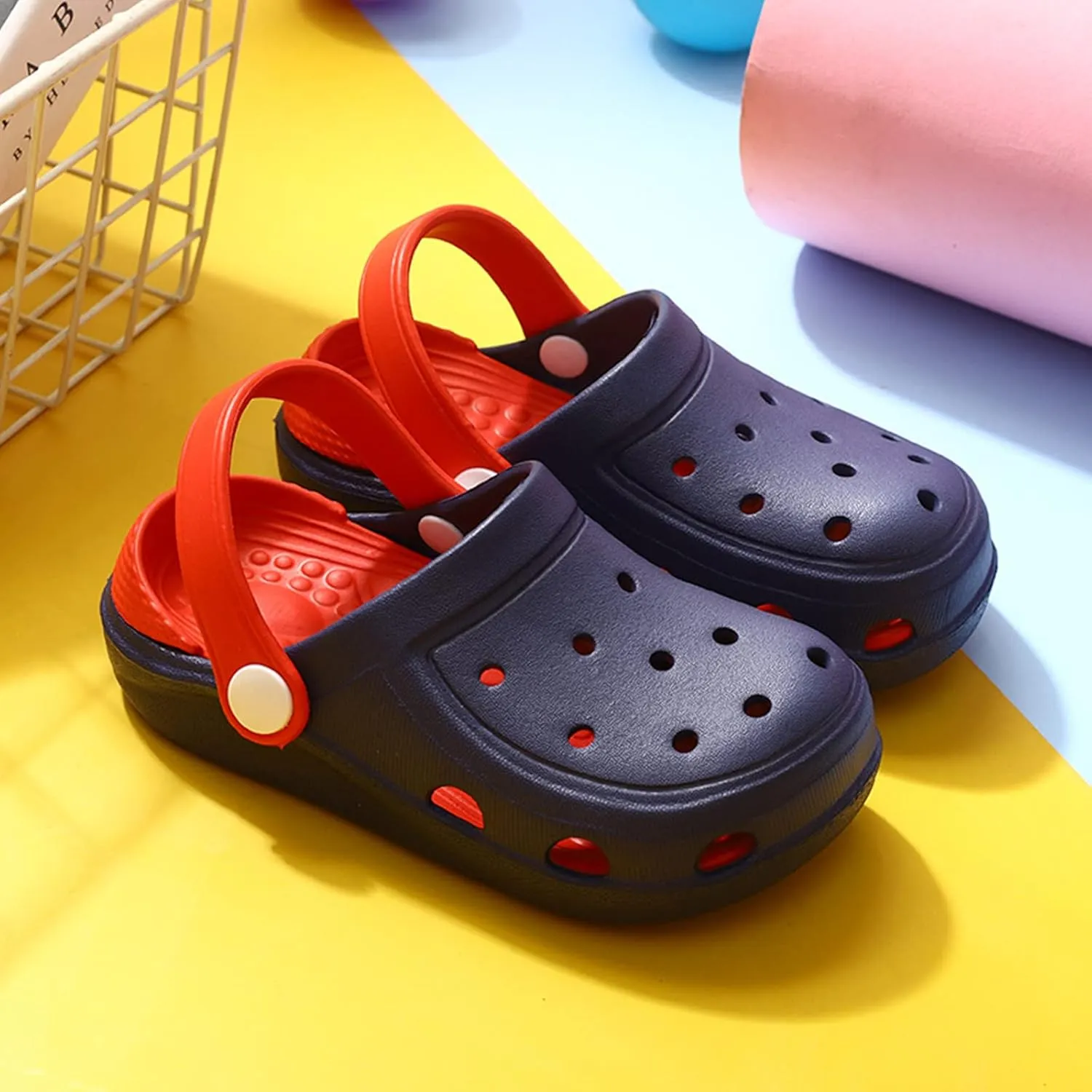 MEMON Baby Boys Girls Clogs Slippers Toddler Slip On Lightweight Sandals Shockproof Girls Summer Pool Beach Shoe