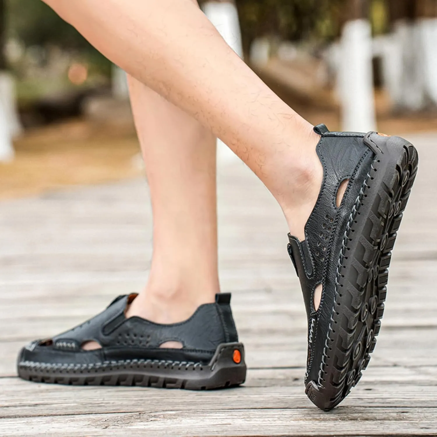 Men's Leather Fisherman Sandals Comfortable Closed-Toe Slip-On Non-Slip Cushioned Sole Breathable Hollow Out Summer Casual Shoes