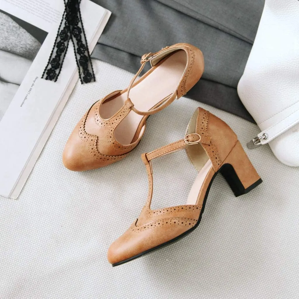 MIOKE Women's Retro T-Strap Mary Jane Pumps Round Toe Perforated Block Heel Vintage Brogue Oxford Shoes