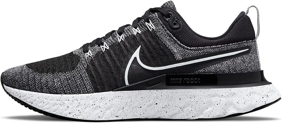 Nike mens Modern