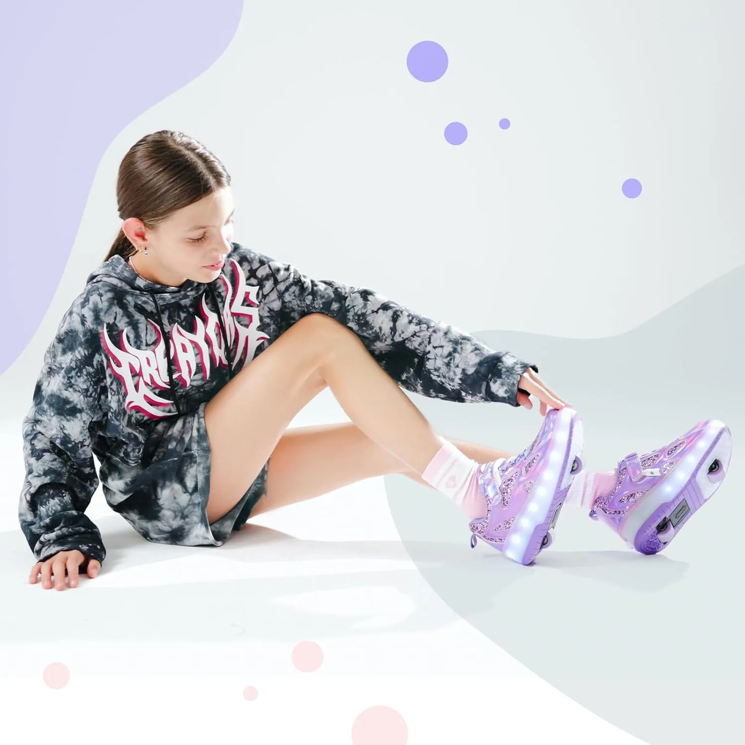 Roller Shoes Girls Sneakers USB Rechargeable 2 Wheels Shoes Roller Skates for Beginner Trainers Shoe 16 Modes LED Light Up Flash Sneaker for Unisex Kids Boys Stylish Footwear