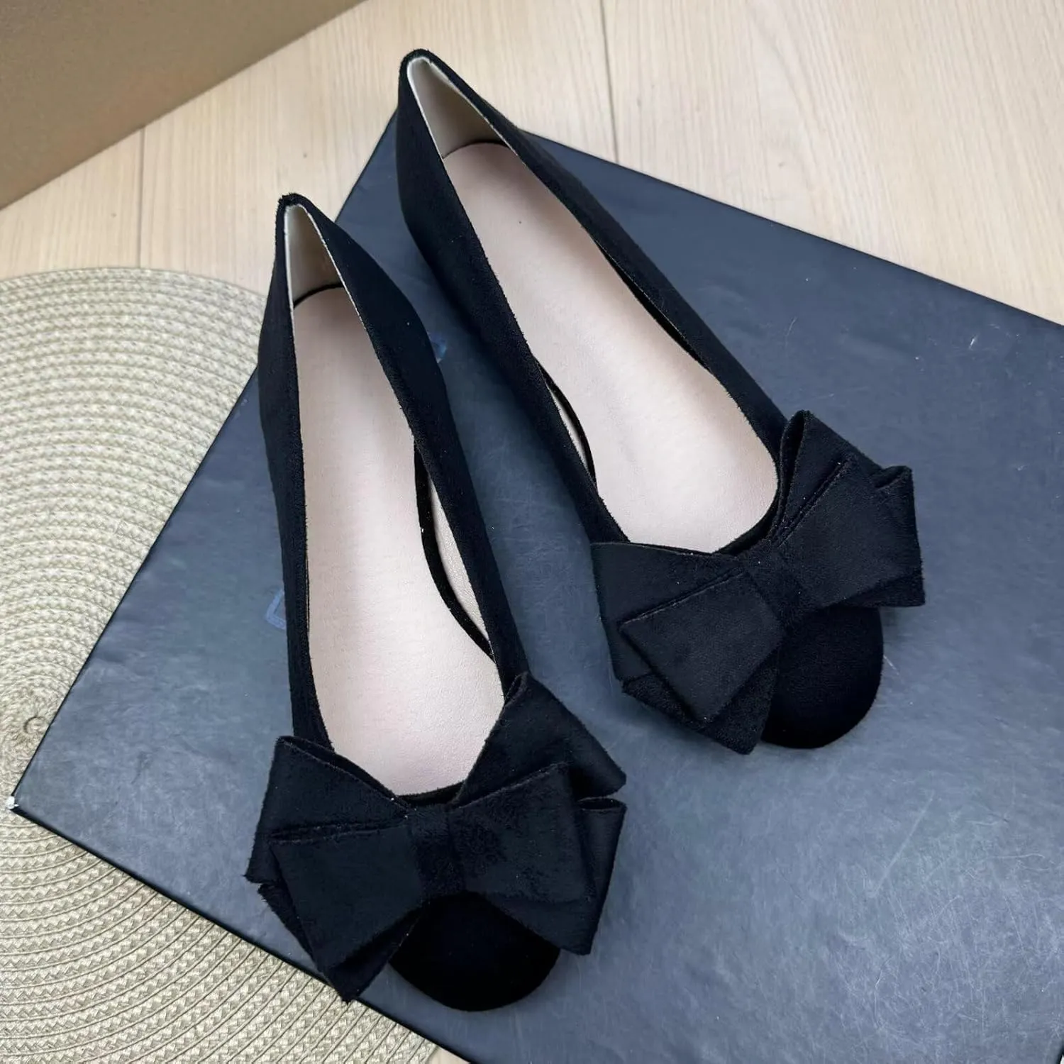 SAILING LU Women's Round Toe Ballerina Shoes Cute Bow Flats Comfortable Soft Suede Slip-ons Solid Color Office Lady Walking Loafers