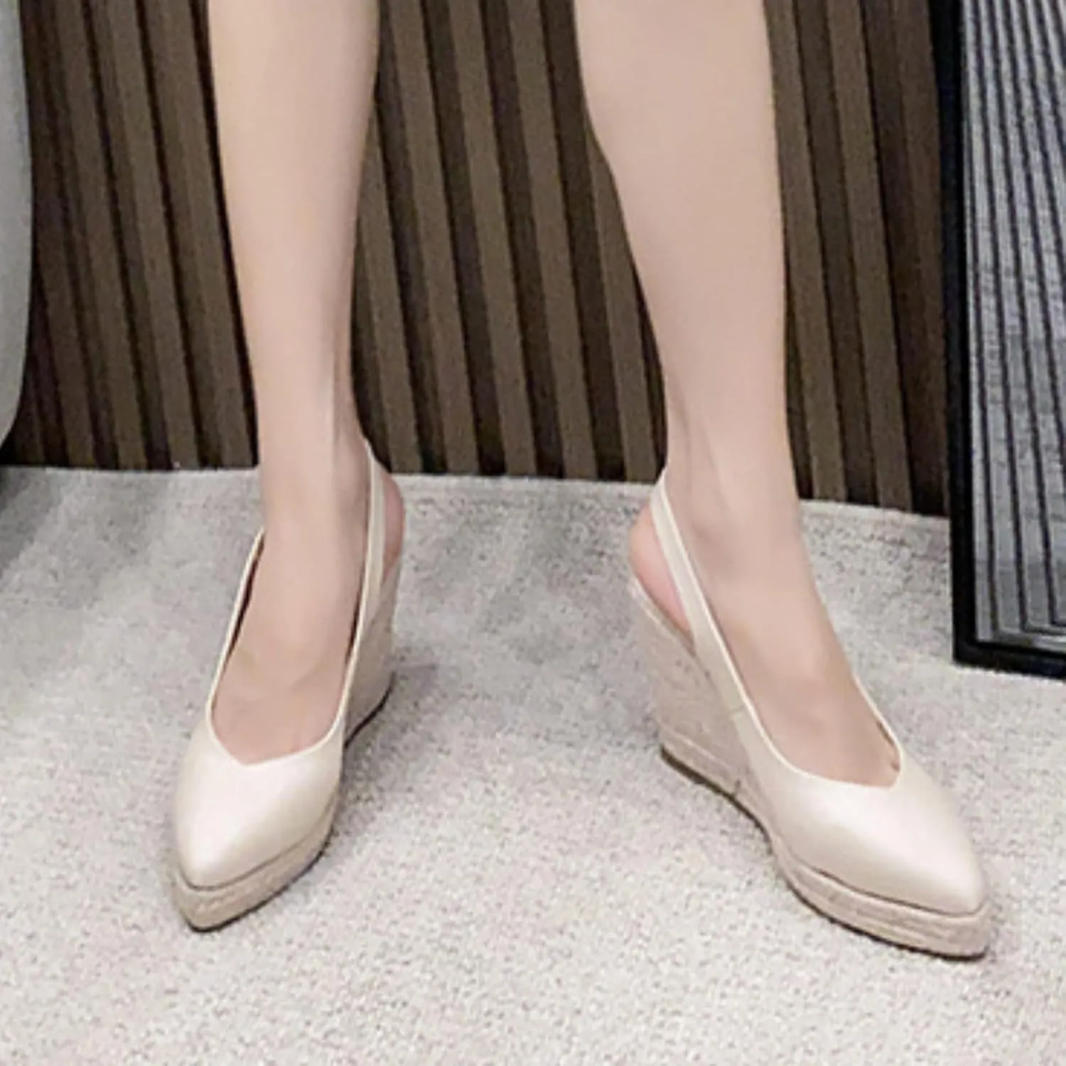 Summer Sandals for Women 2025 Closed Toe Espadrilles Wedge Sandals Ankle Strap Platform Comfortable Walking Shoes