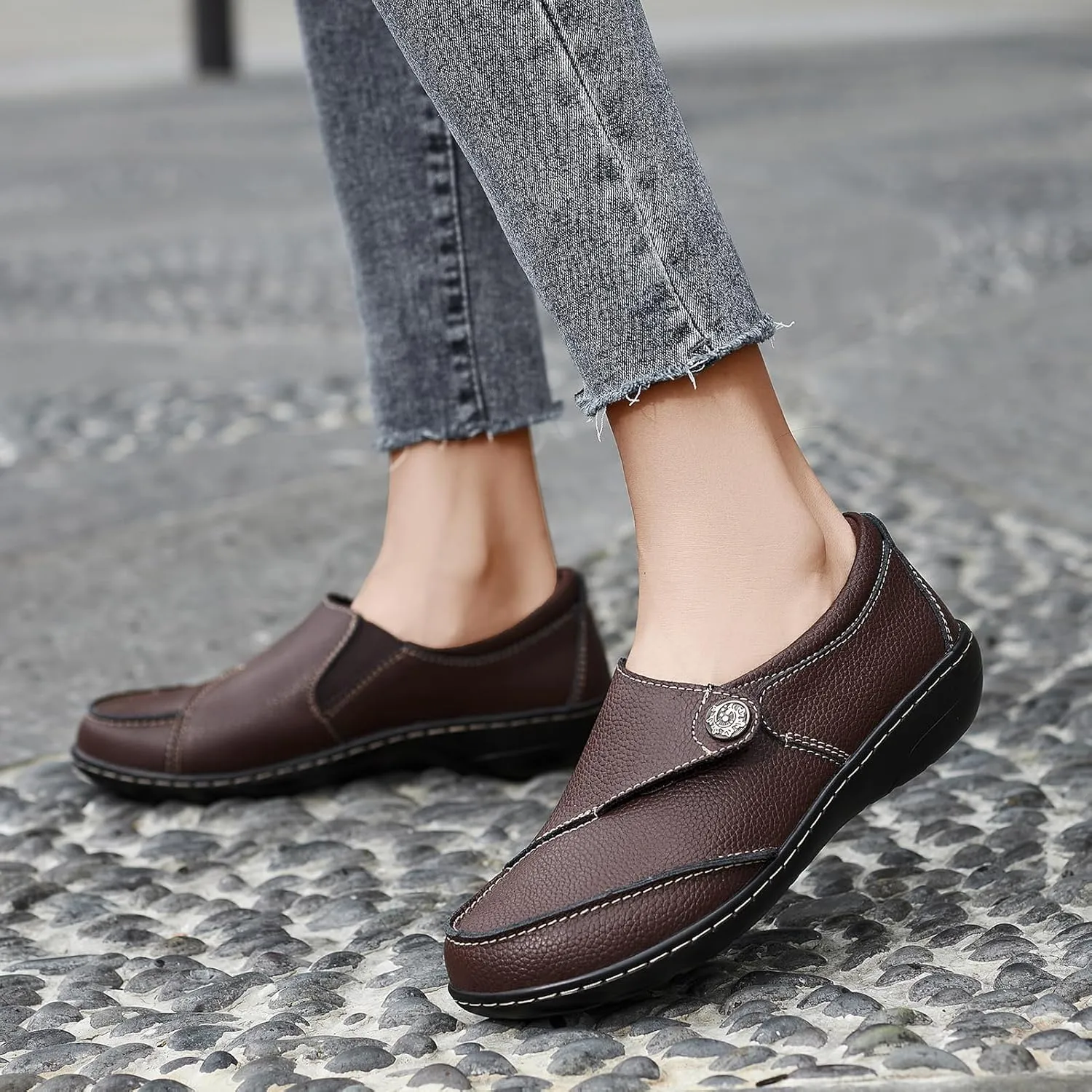 TERRIKAT Women's Classic Casual Leather Loafers Cute Moc Toe Slip On Comfort Walking Flats Lightweight Work Shoes