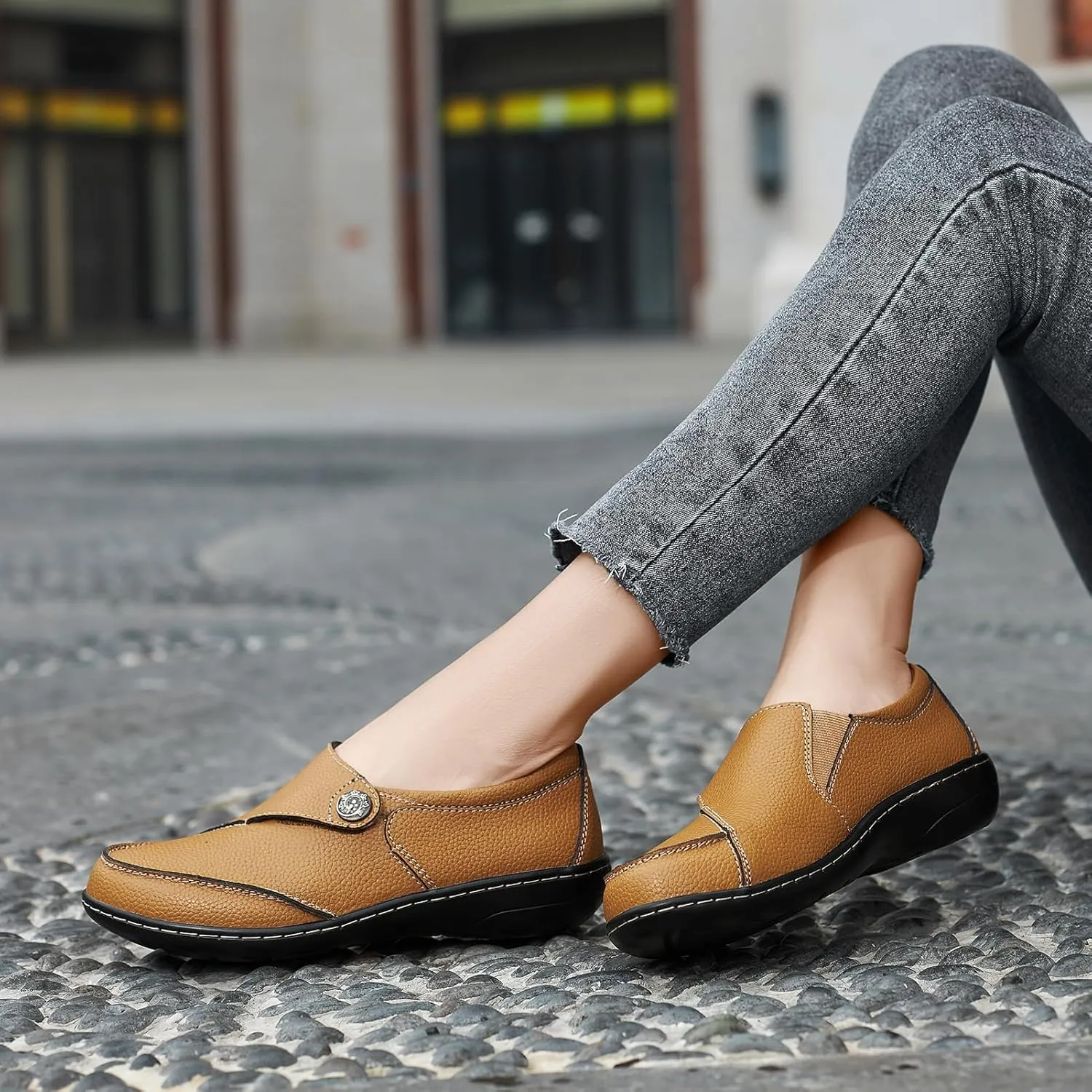 TERRIKAT Women's Classic Casual Leather Loafers Cute Moc Toe Slip On Comfort Walking Flats Lightweight Work Shoes