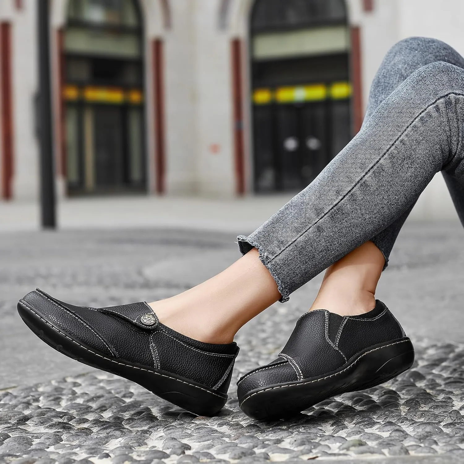 TERRIKAT Women's Classic Casual Leather Loafers Cute Moc Toe Slip On Comfort Walking Flats Lightweight Work Shoes