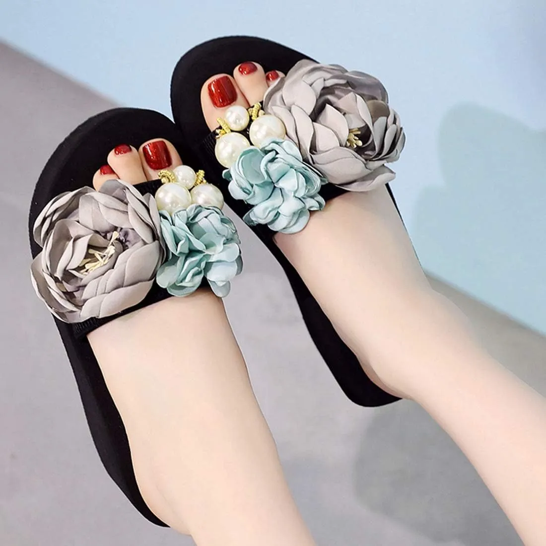 VOKLIN Women's Bohemian Flowers Wedge High Heel Slide Sandals Summer Comfort Anti-Slip Platform Beach Sandal