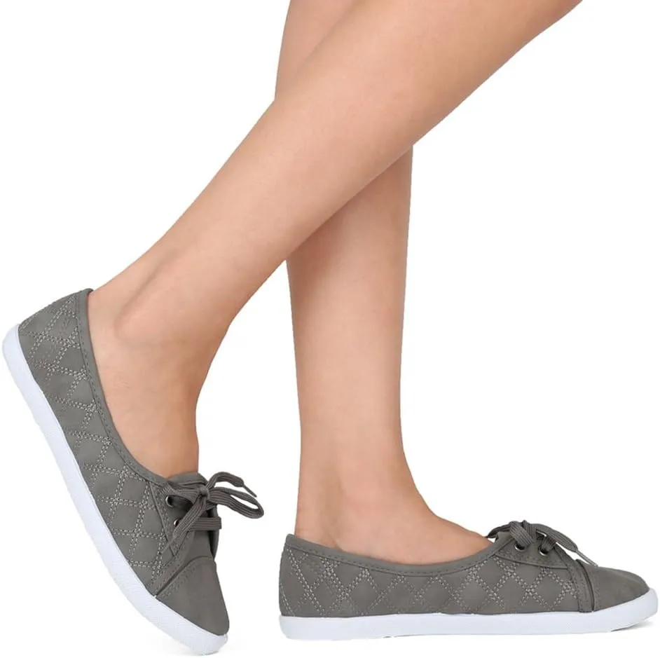 WestCoast Malibu Women's Quilted Lace-up Flat Fashion Sneaker Tennis Shoes