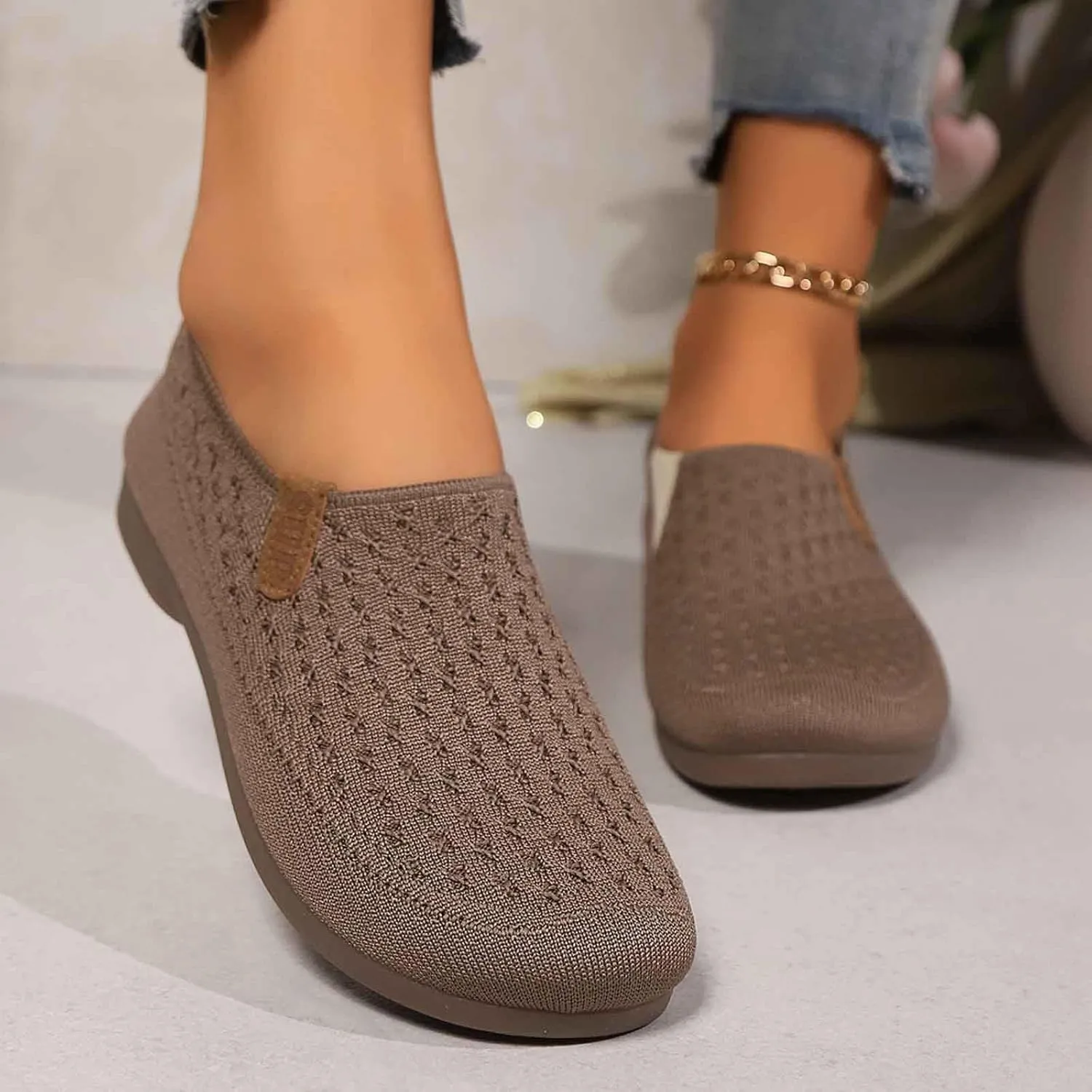 Women Flat Shoes Ballet Style Comfortable Slip On Shoe for Travel Casual Outings, Non-Slip Rubber Sole Classic Flat Ballet Shoes for Women