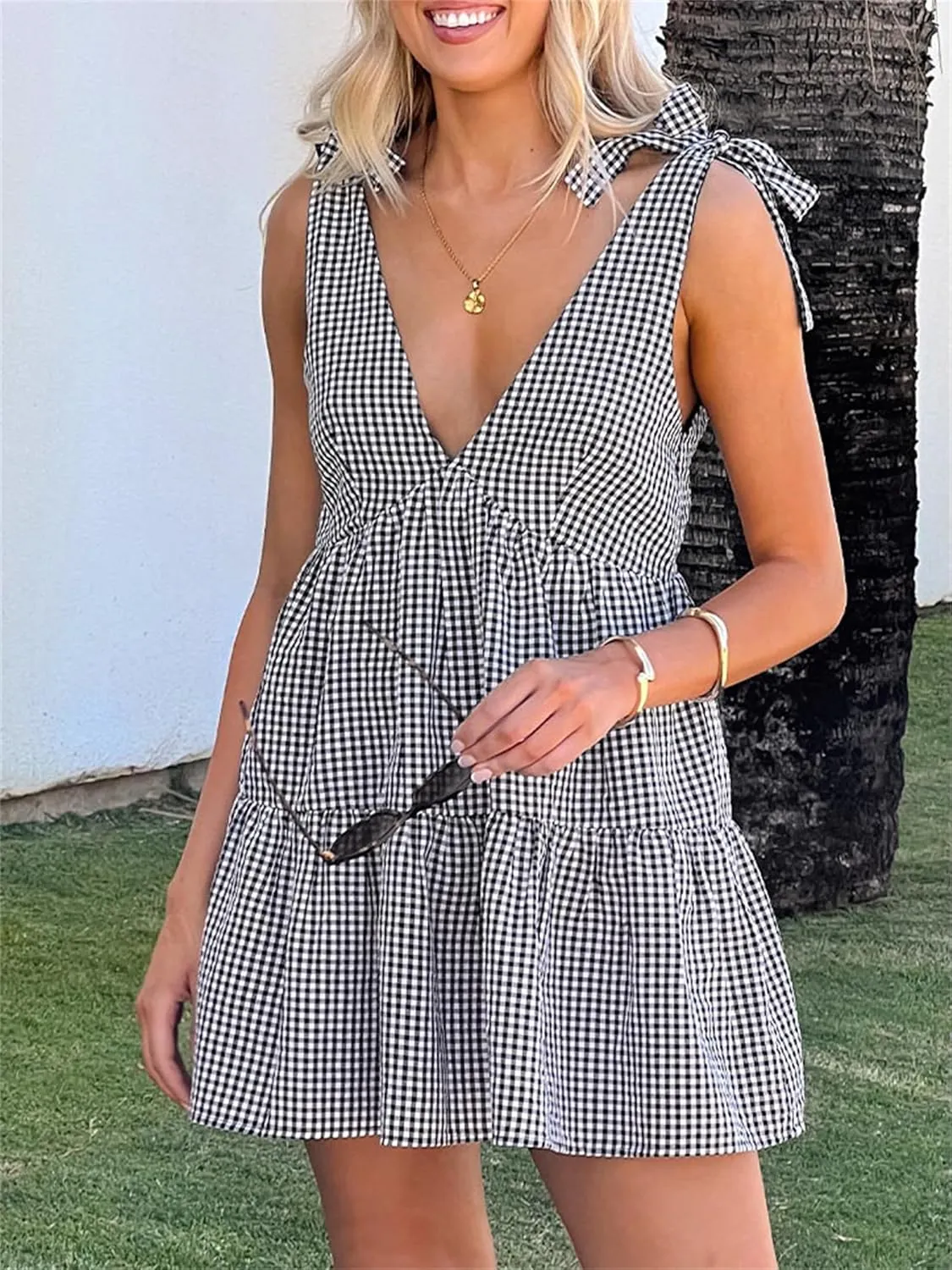 Women Summer Plaid Mini Dress Casual Y2k Gingham Spaghetti Strap Going Out Outfit Cute Flowy Swing Loose Fit Clubwear