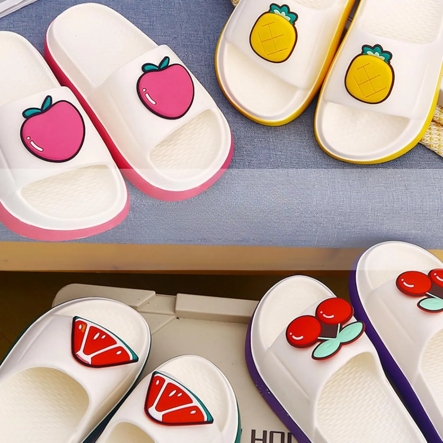 Womens Cute Summer Sandals Slippers Open-Toe Pillow Slides Cushioned Home Beach Indoor Outdoor Shower Shoes