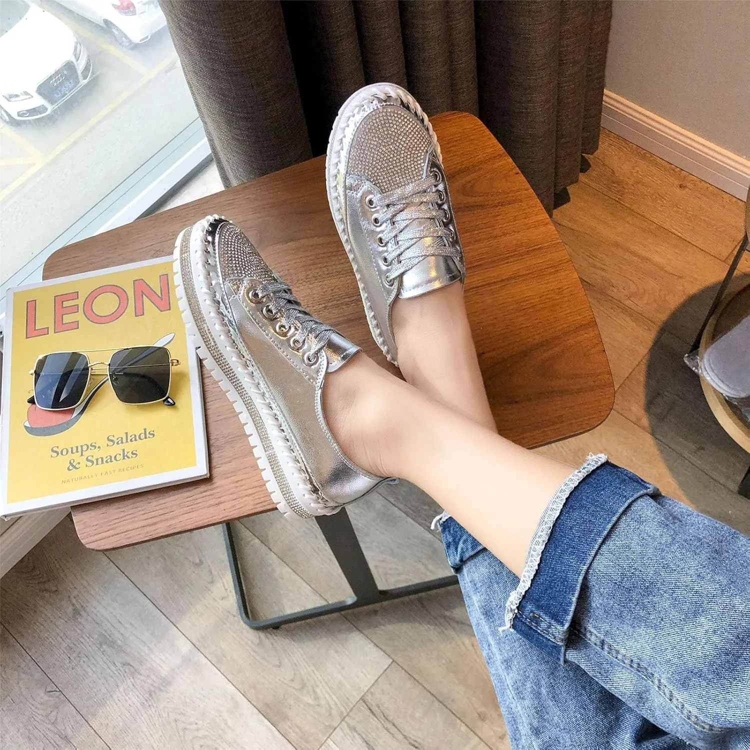 Women's Sequins Diamonds Flat Lace Up Fashion Sneakers Comfortable Shiny Dazzling Wedding Bridal Fashion Walking Shoes